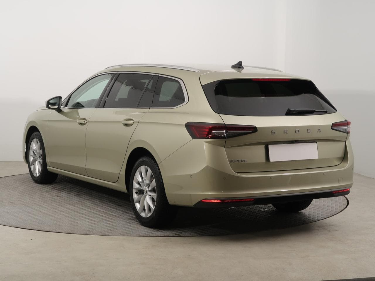 2024 Škoda SUPERB - 5