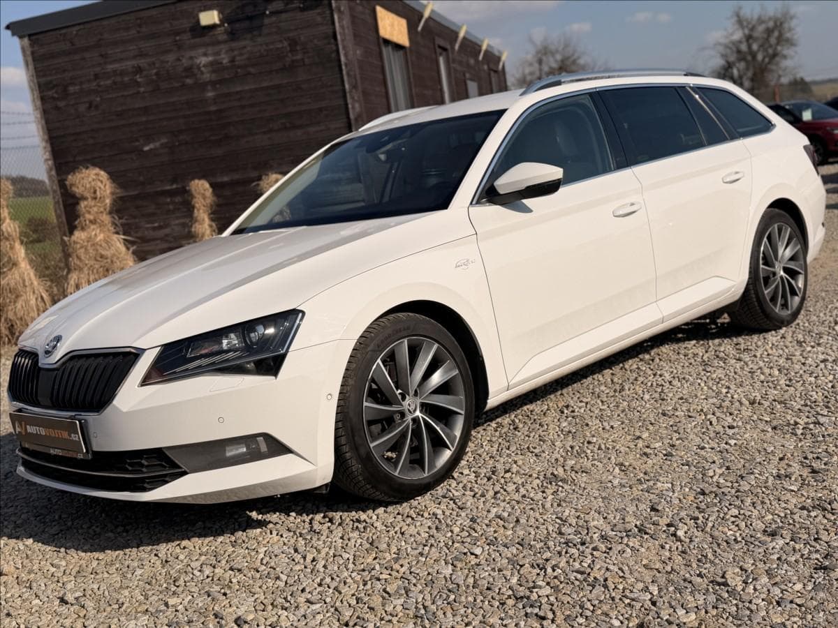 Škoda Superb 2,0 LAURIN&amp;KLEMENT 4X4 DSG kombi