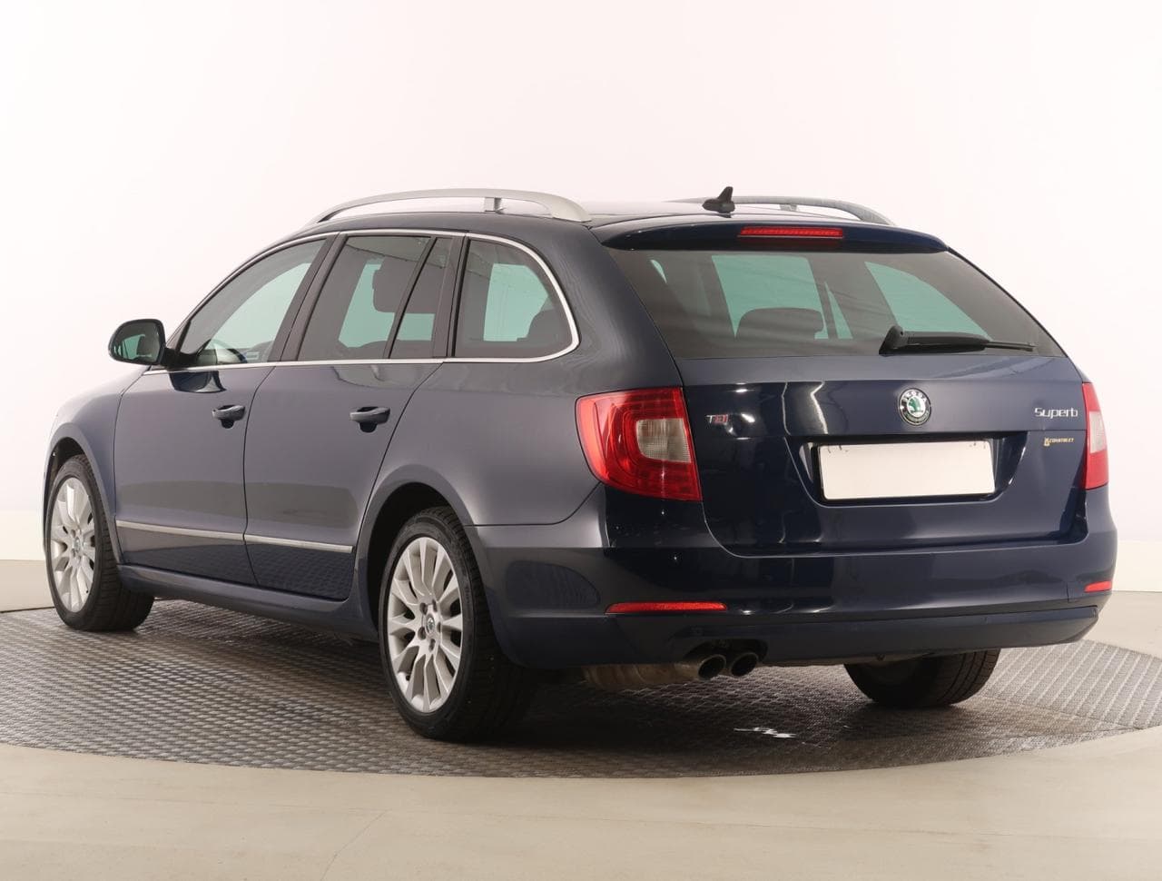 2012 Škoda SUPERB - 5