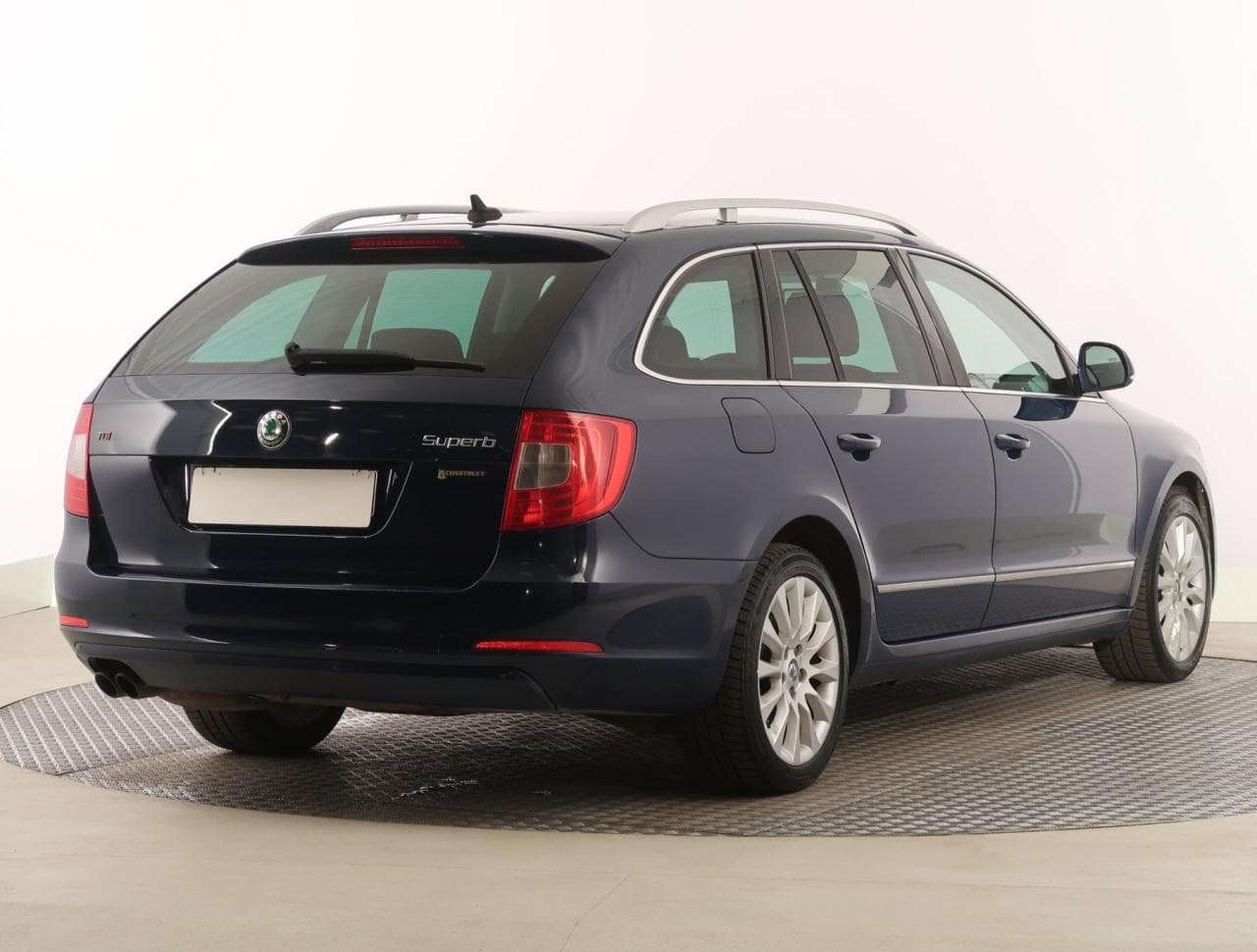 2012 Škoda SUPERB - 7