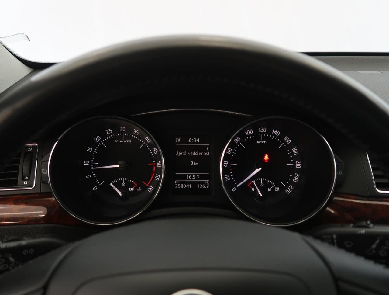 2012 Škoda SUPERB - 17