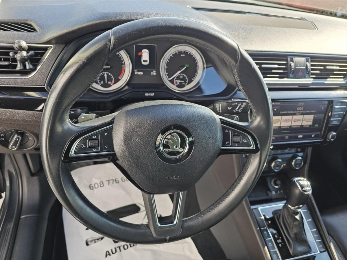 2016 Škoda Superb - 12