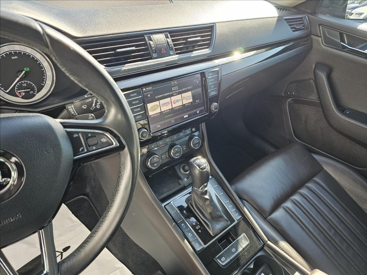 2016 Škoda Superb - 13