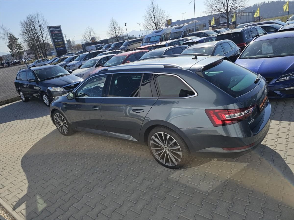 2016 Škoda Superb - 9
