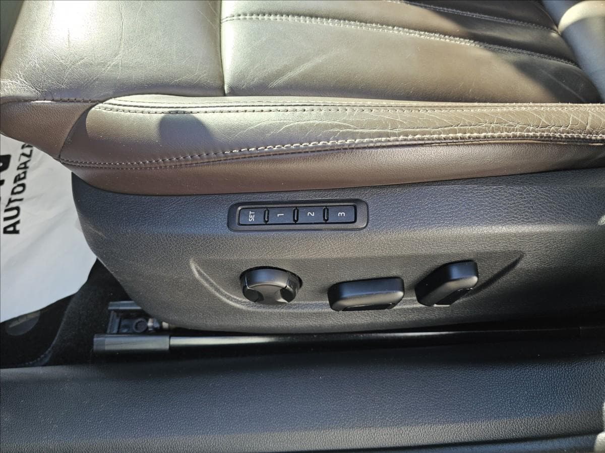 2016 Škoda Superb - 15