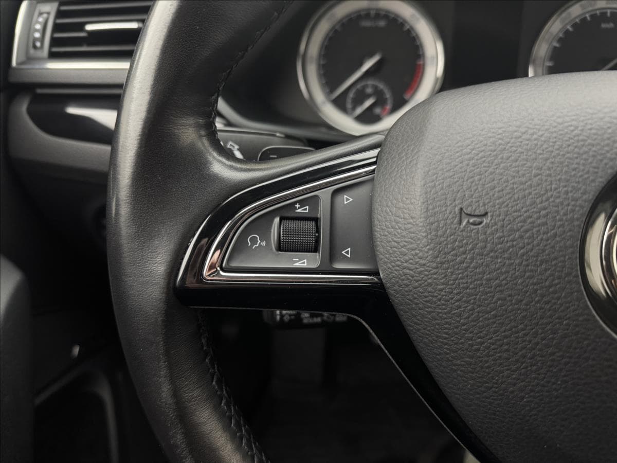2018 Škoda Superb - 10