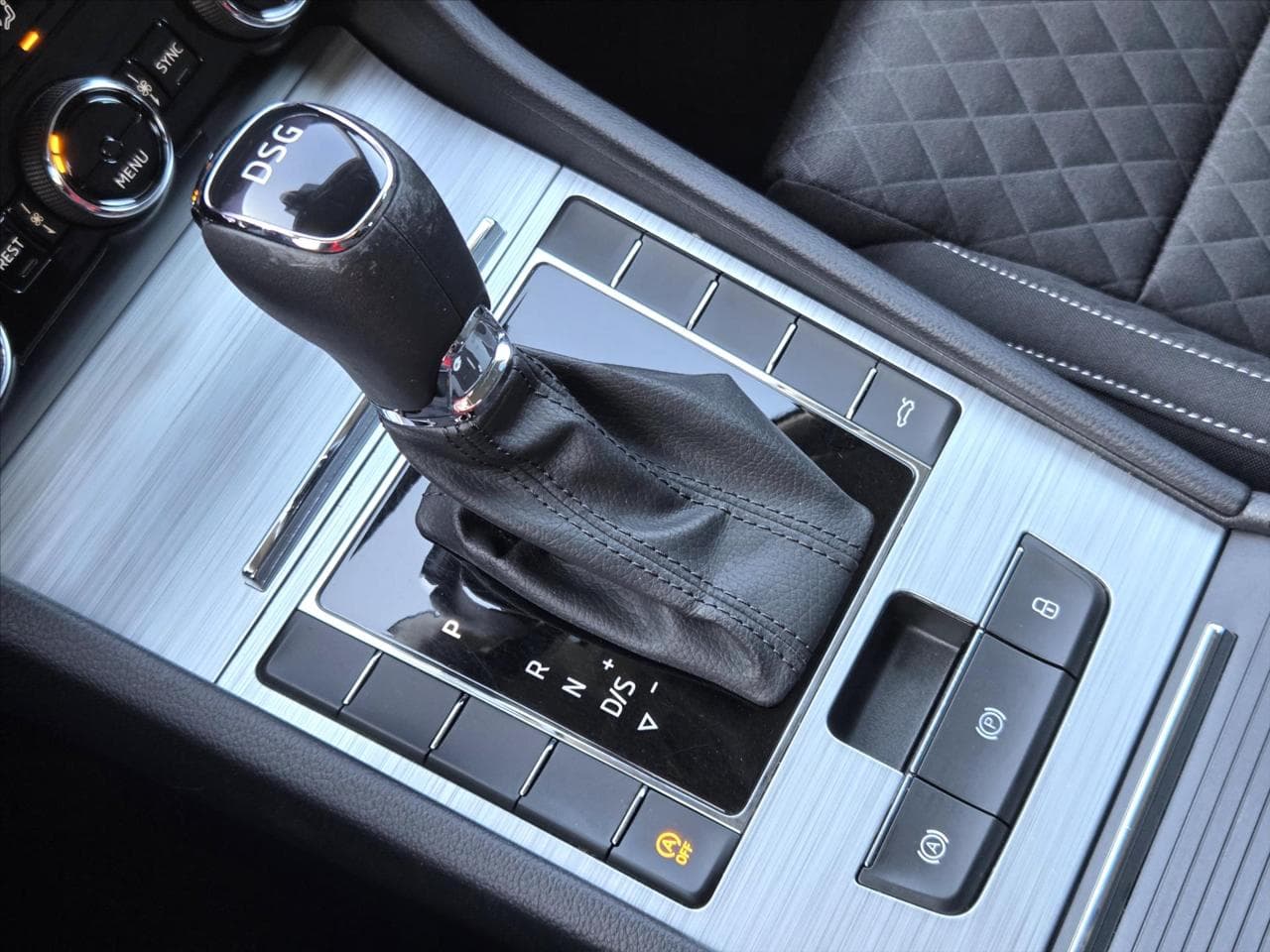 2021 Škoda SUPERB - 17