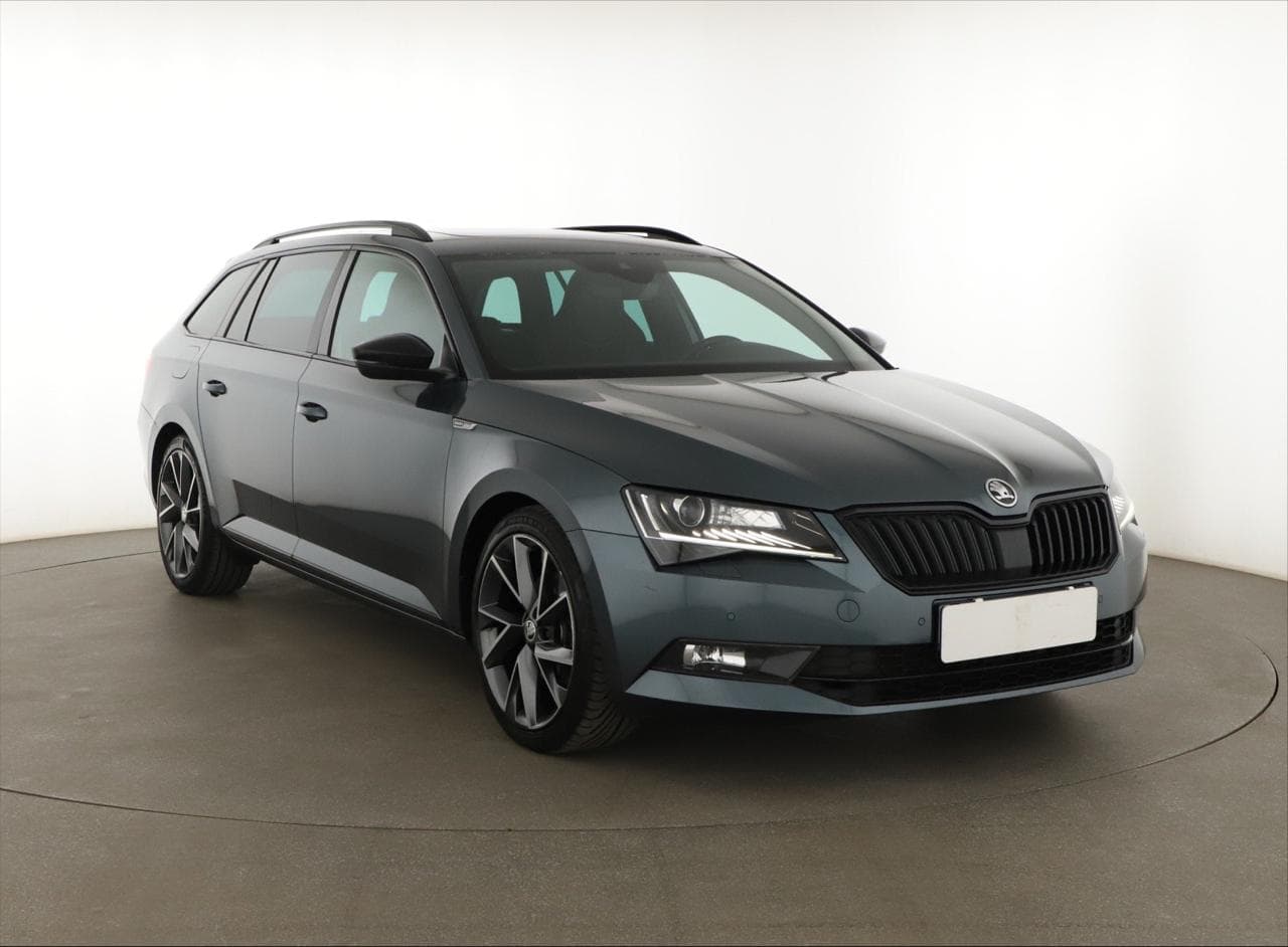 Škoda Superb 2.0 TDI 140kW kombi