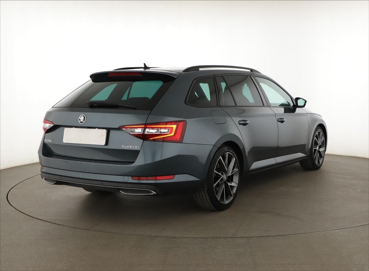 2017 Škoda SUPERB - 7