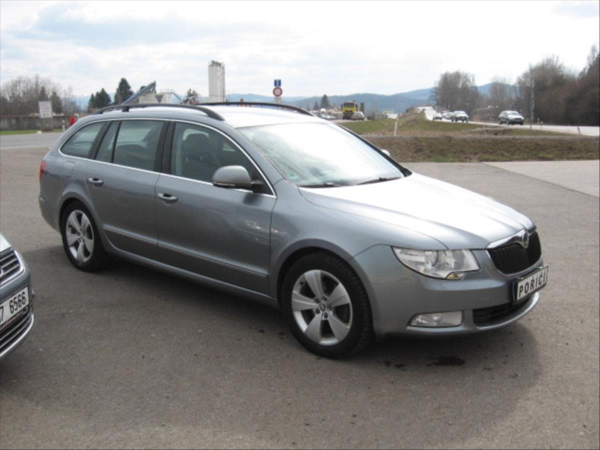 2010 Škoda SUPERB - 4
