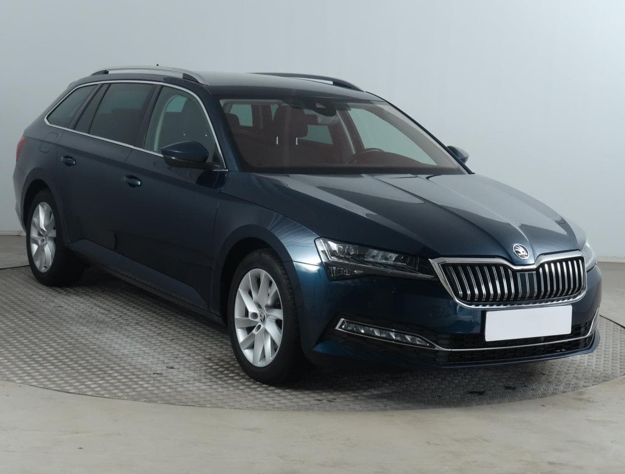 Škoda Superb 2.0 TDI 140kW kombi