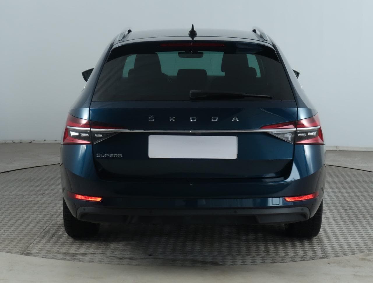 2020 Škoda SUPERB - 6