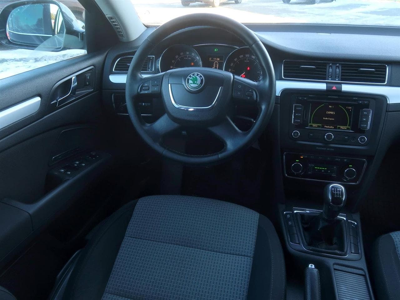 2010 Škoda SUPERB - 9