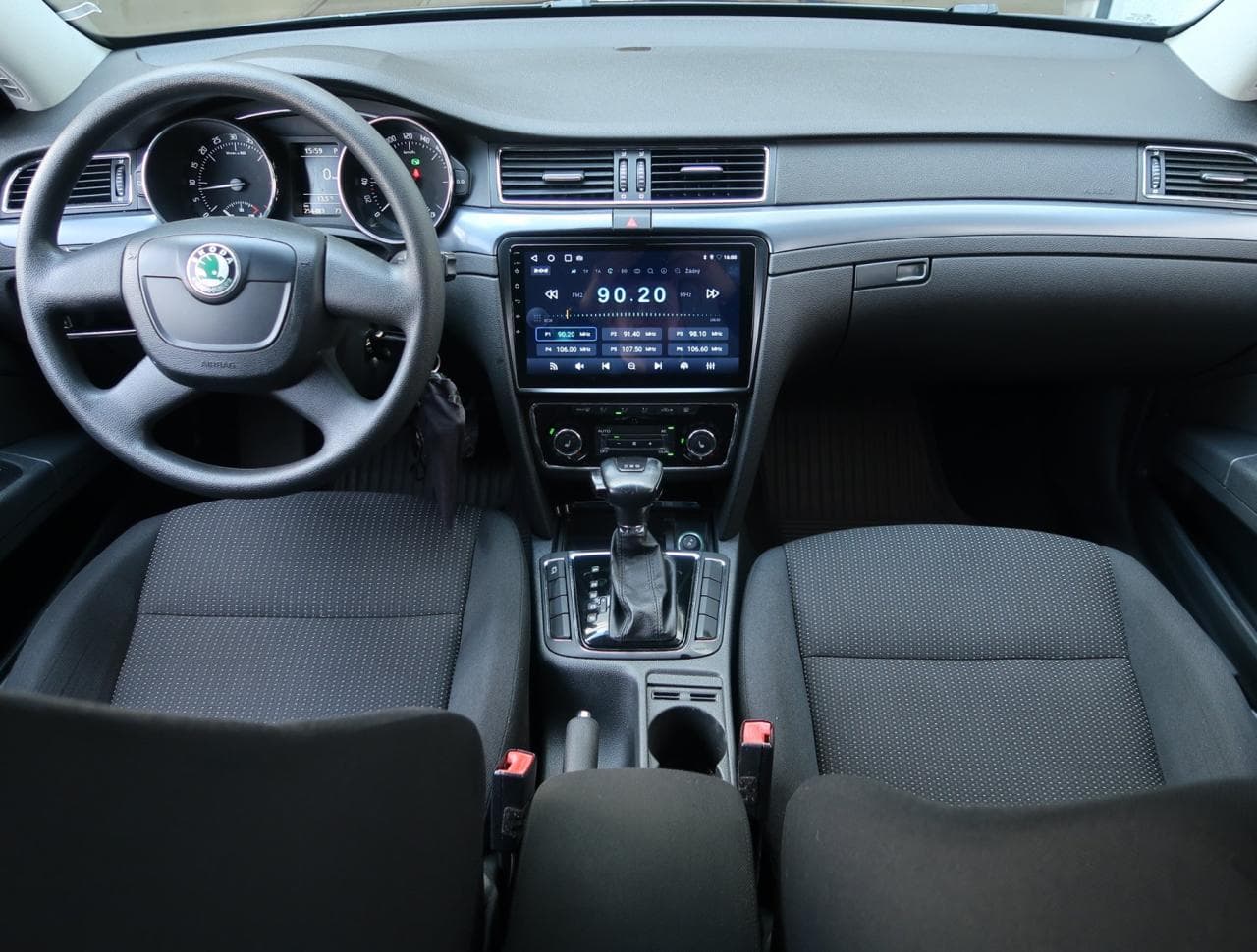 2011 Škoda SUPERB - 10
