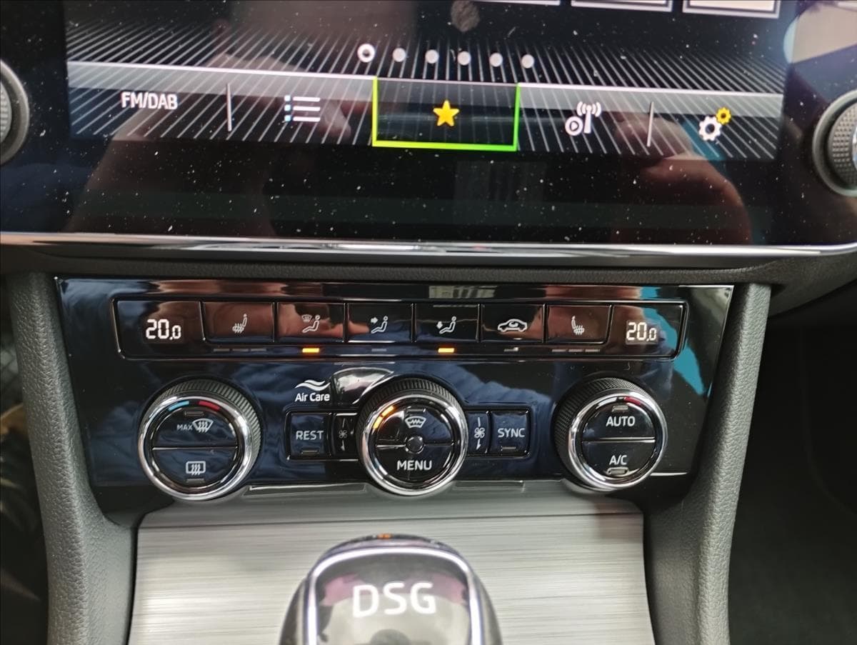 2022 Škoda SUPERB - 15