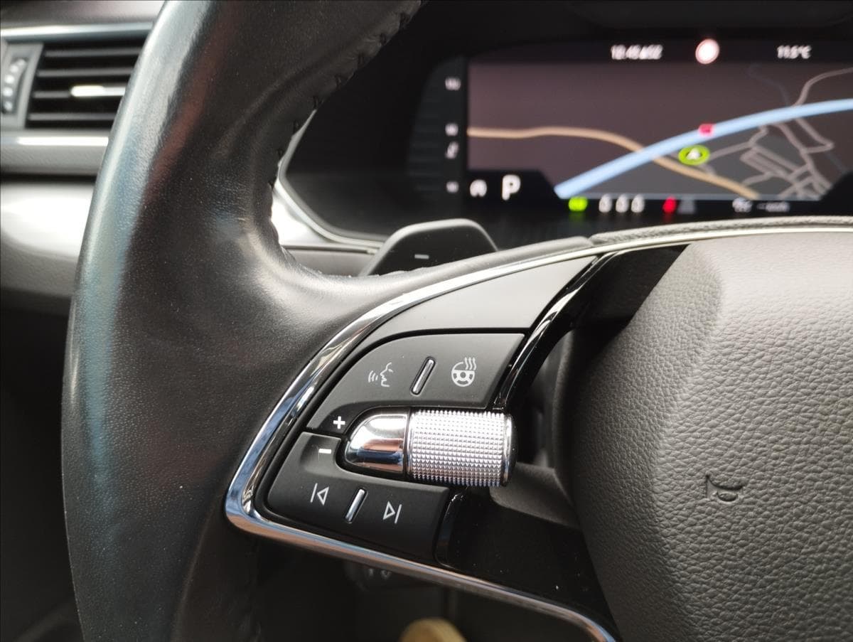 2022 Škoda SUPERB - 14