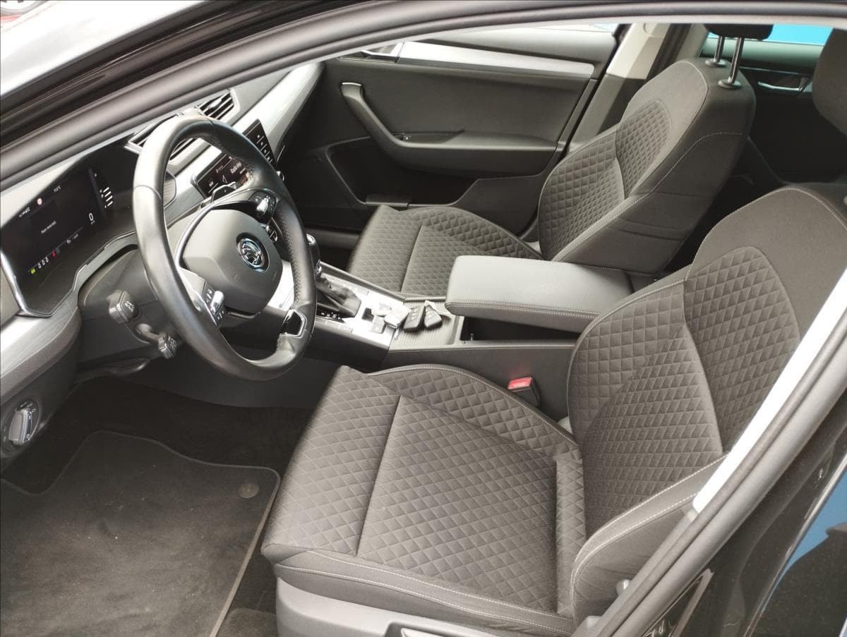 2022 Škoda SUPERB - 7
