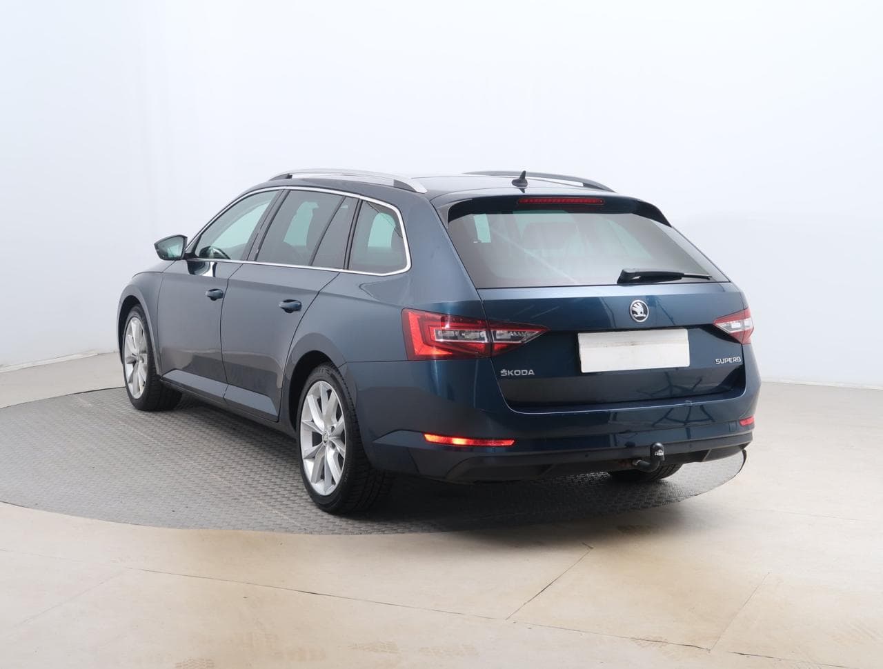 2016 Škoda SUPERB - 5