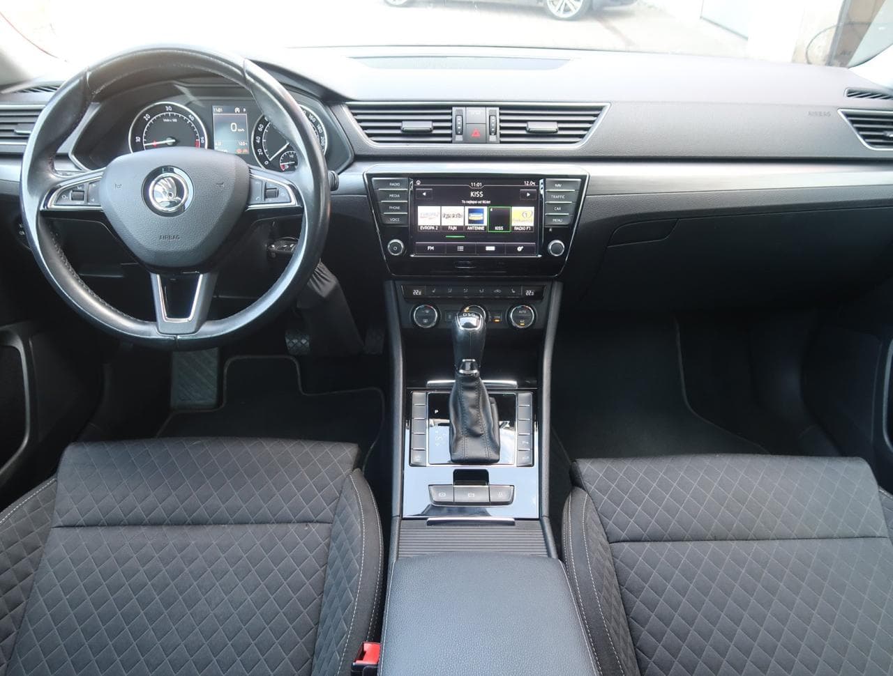 2016 Škoda SUPERB - 10