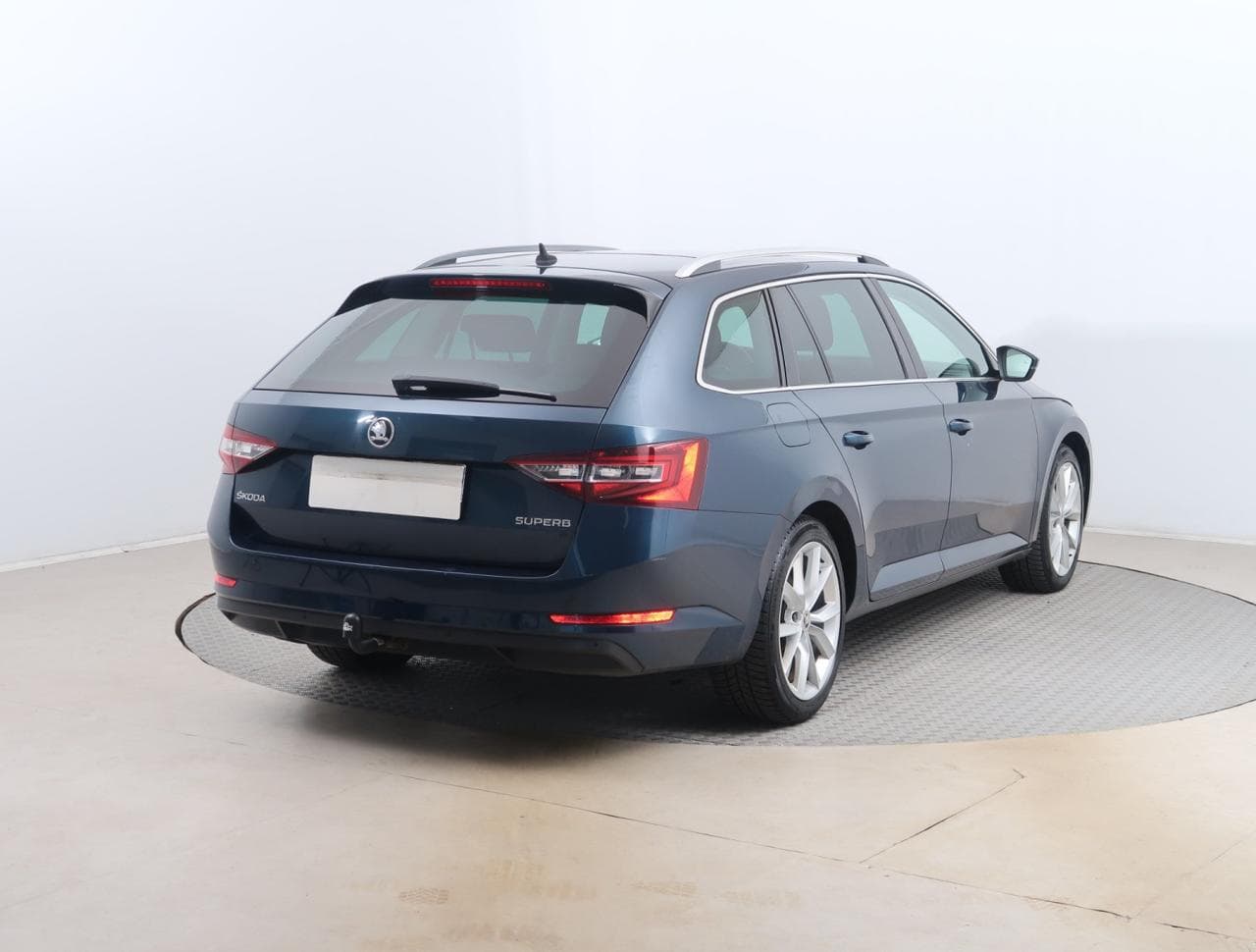 2016 Škoda SUPERB - 7