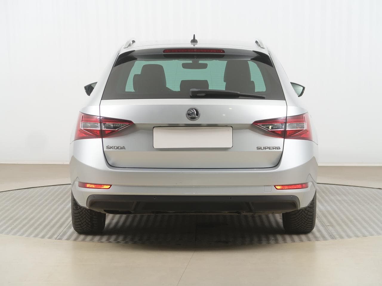 2016 Škoda SUPERB - 6