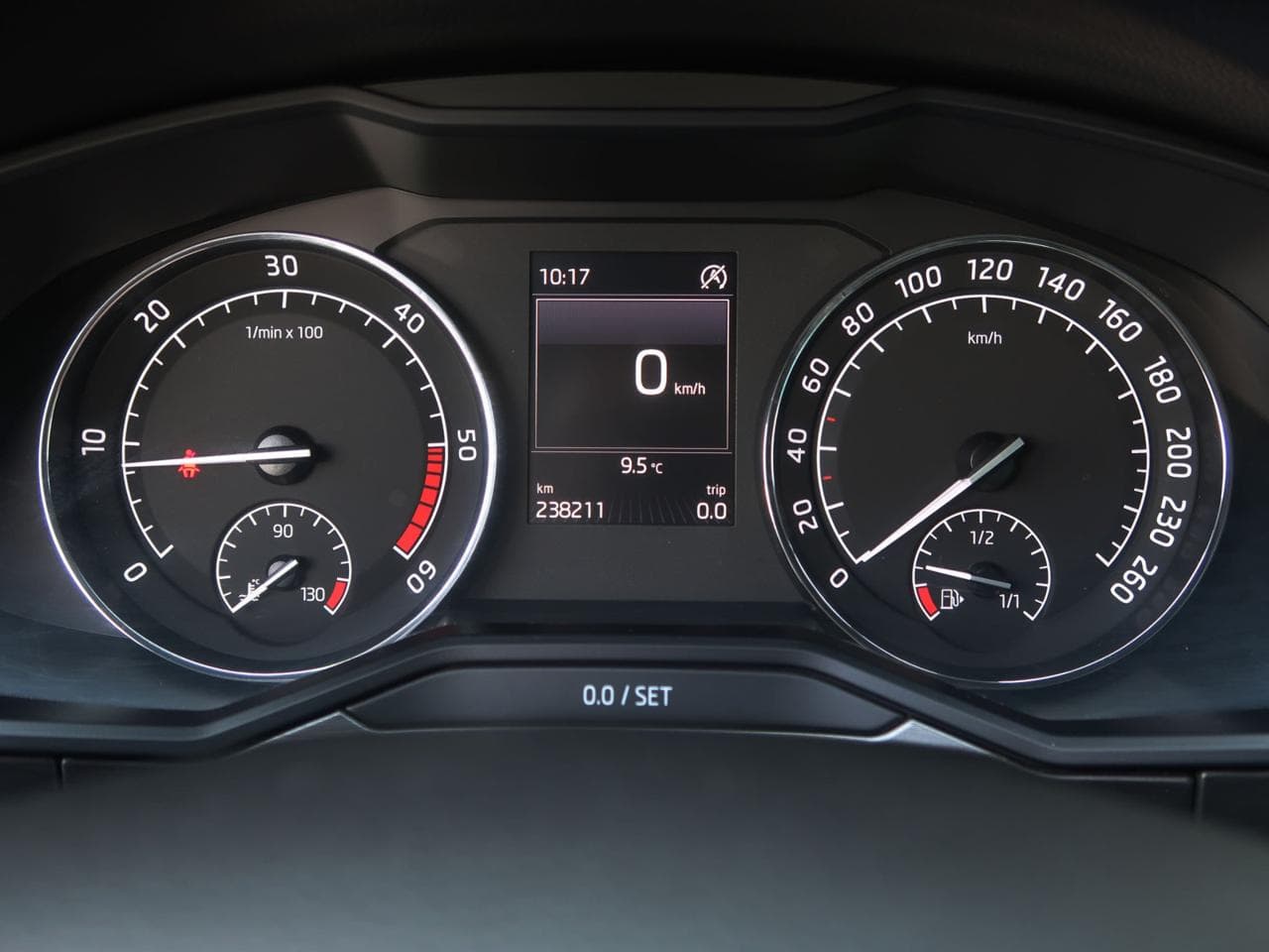 2016 Škoda SUPERB - 17