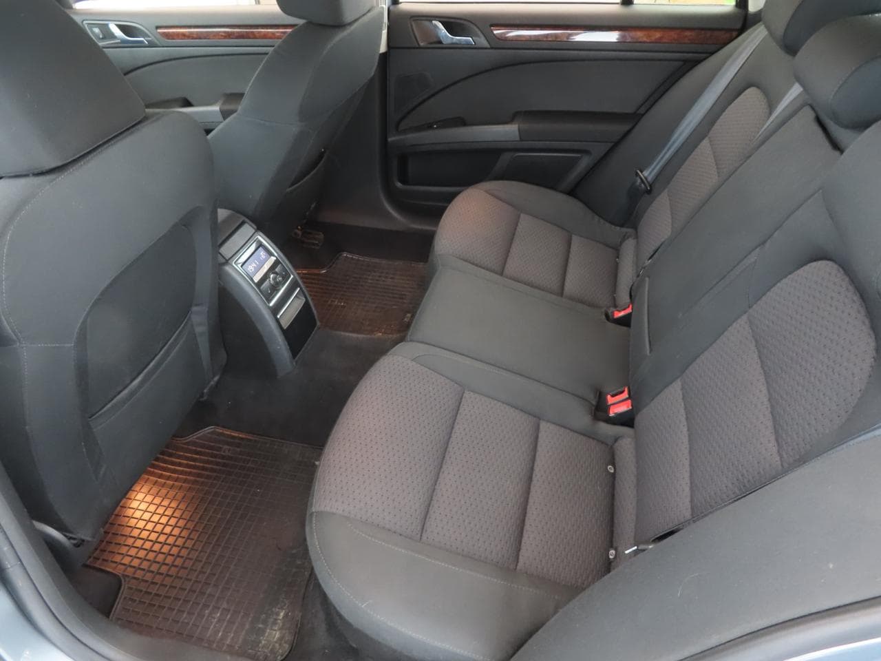 2010 Škoda SUPERB - 15