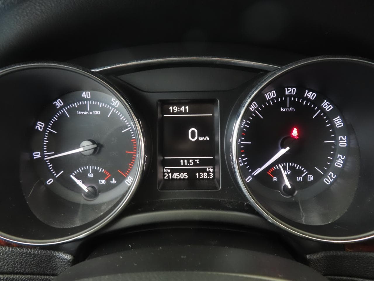 2010 Škoda SUPERB - 17