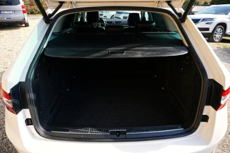 2017 Škoda Superb - 19