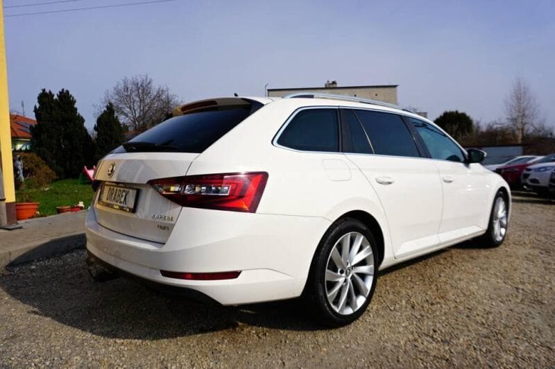2017 Škoda Superb - 5