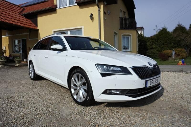 Škoda Superb STYLE 2,0 TDI 140 kW kombi