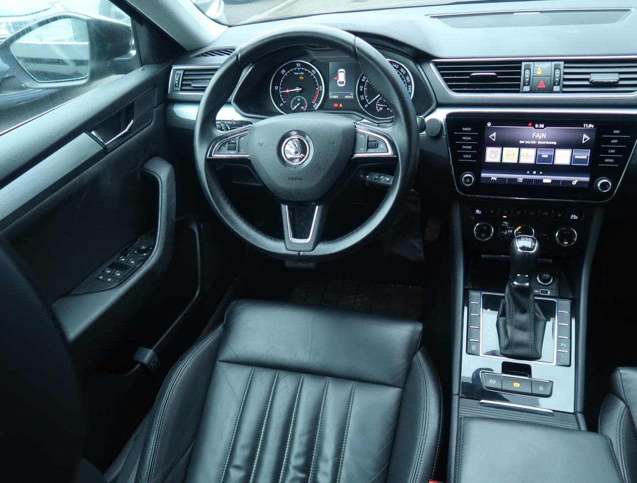 2018 Škoda SUPERB - 9