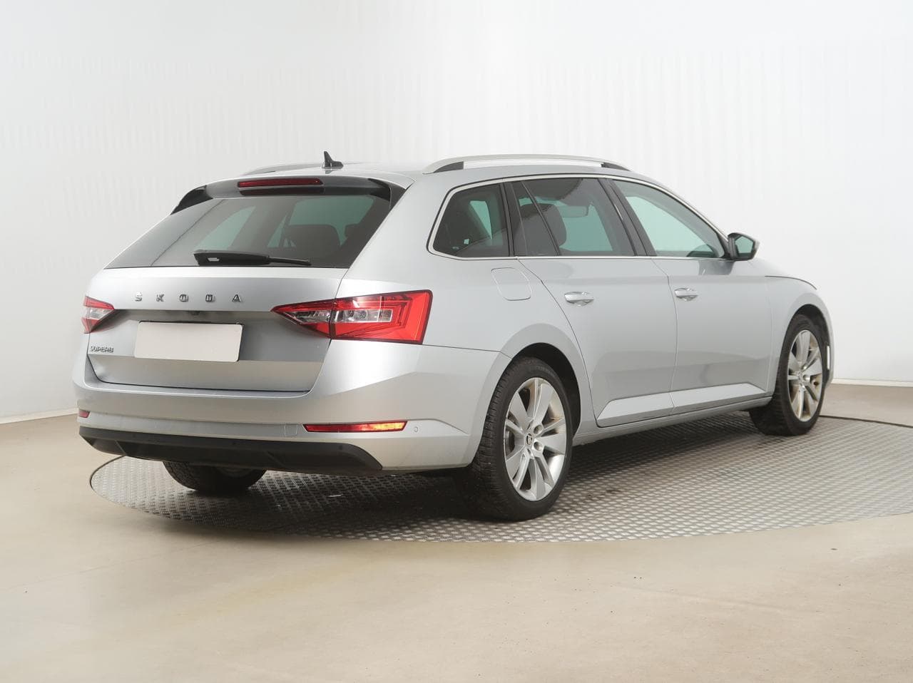 2022 Škoda SUPERB - 7