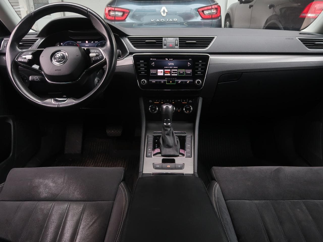 2022 Škoda SUPERB - 10