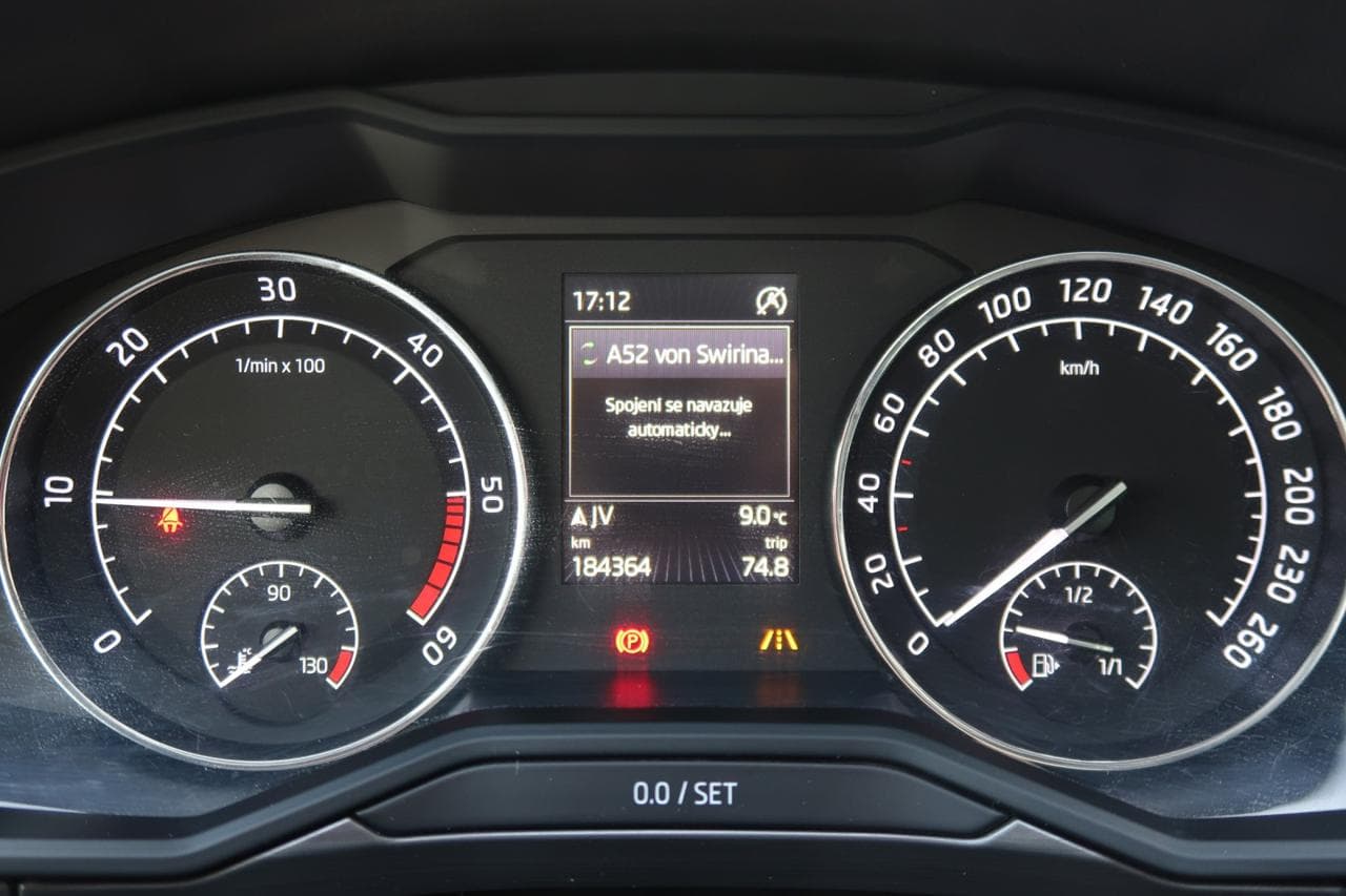 2017 Škoda SUPERB - 17