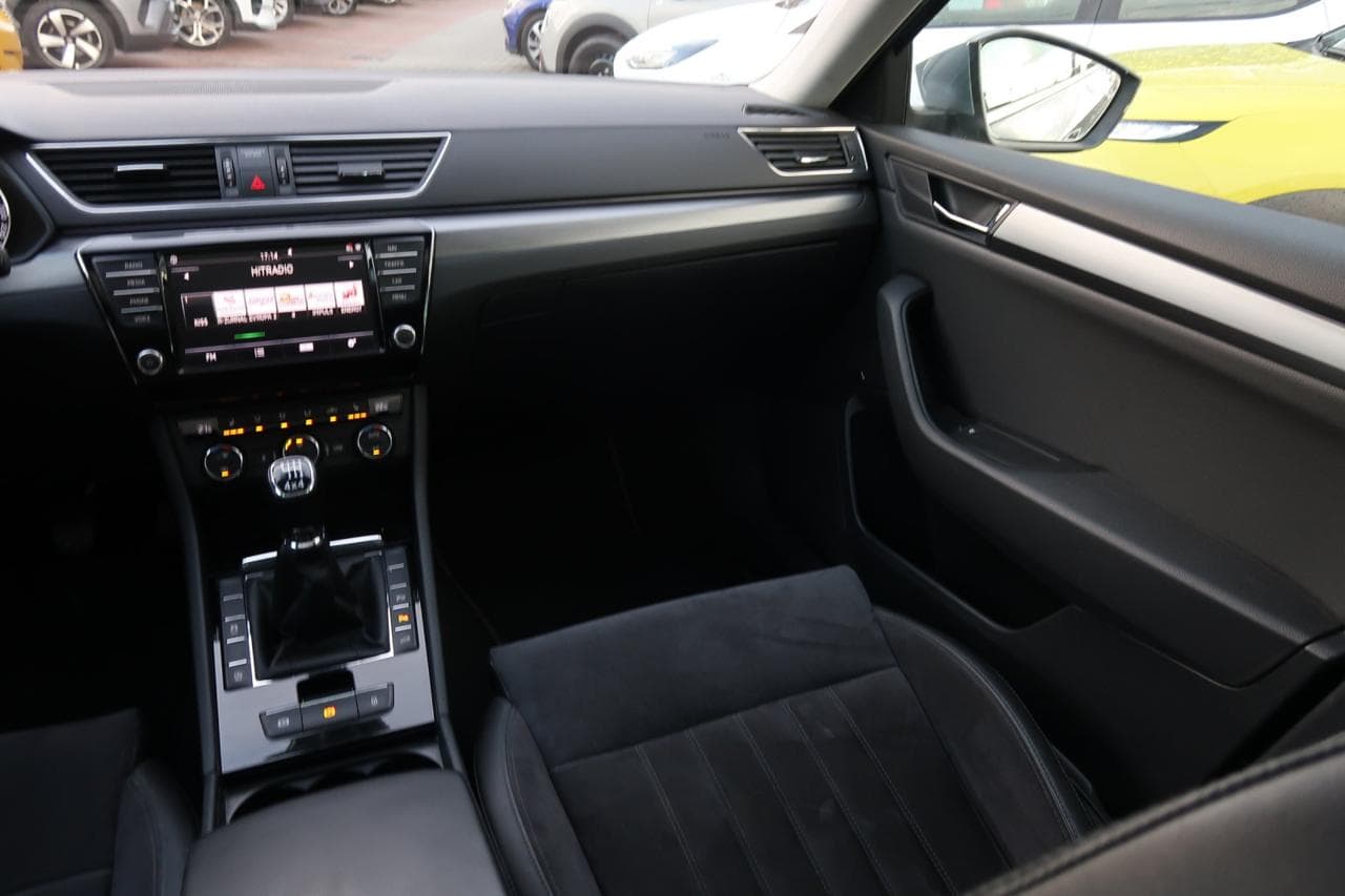 2017 Škoda SUPERB - 11