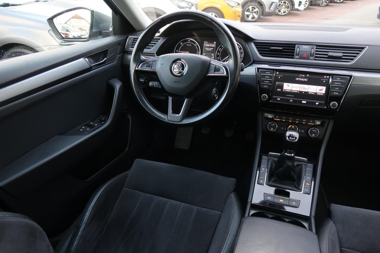 2017 Škoda SUPERB - 9