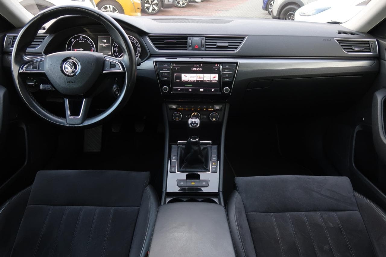 2017 Škoda SUPERB - 10