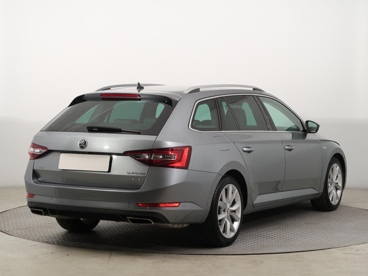 2016 Škoda SUPERB - 7