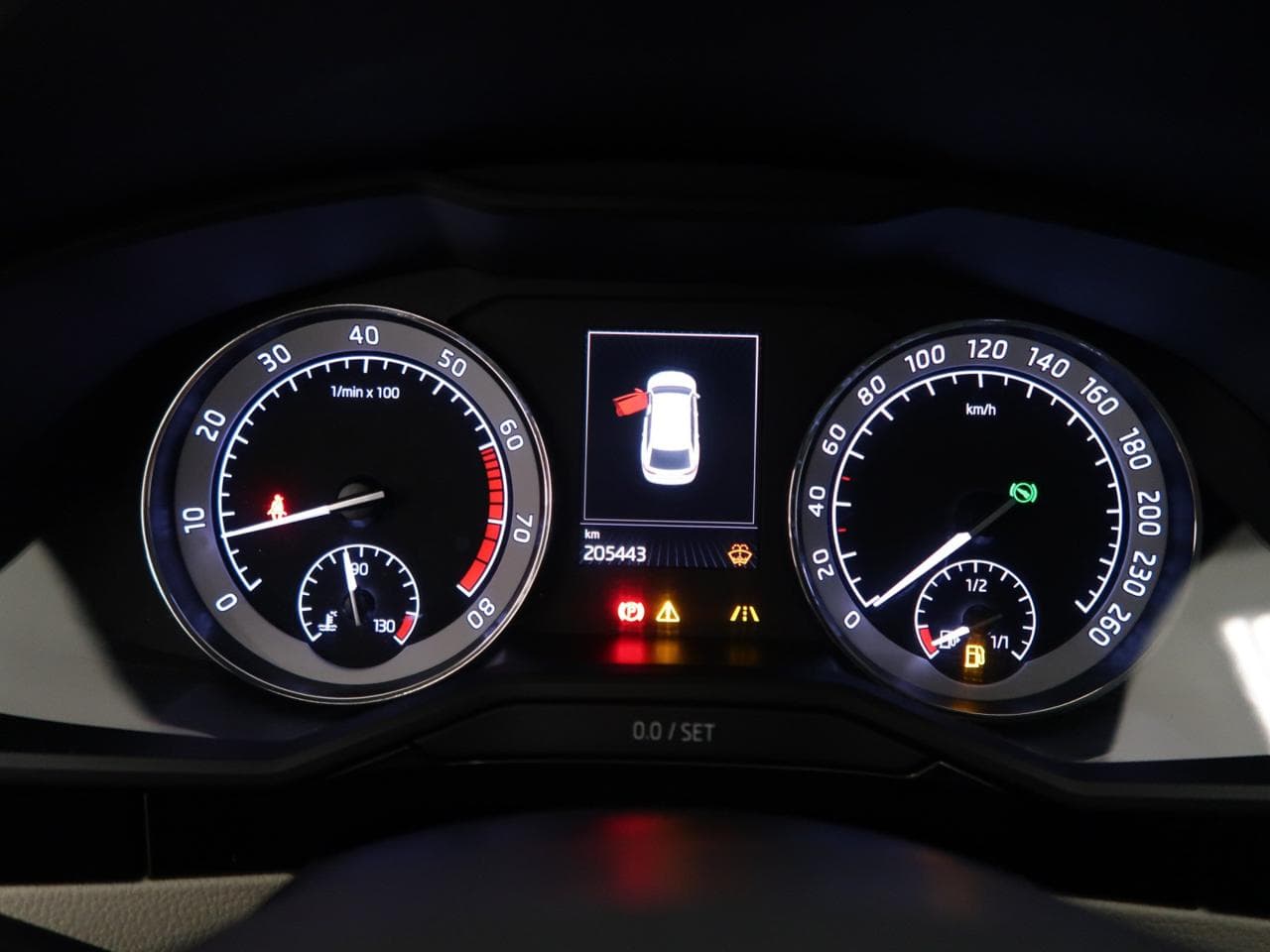 2016 Škoda SUPERB - 17