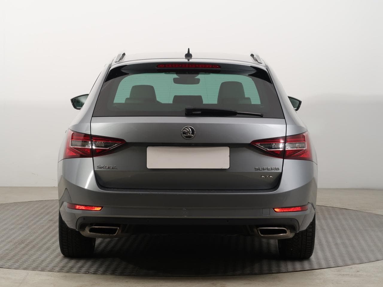 2016 Škoda SUPERB - 6