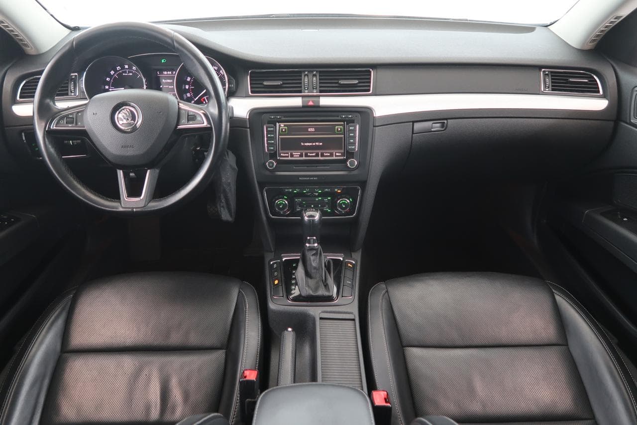 2013 Škoda SUPERB - 10