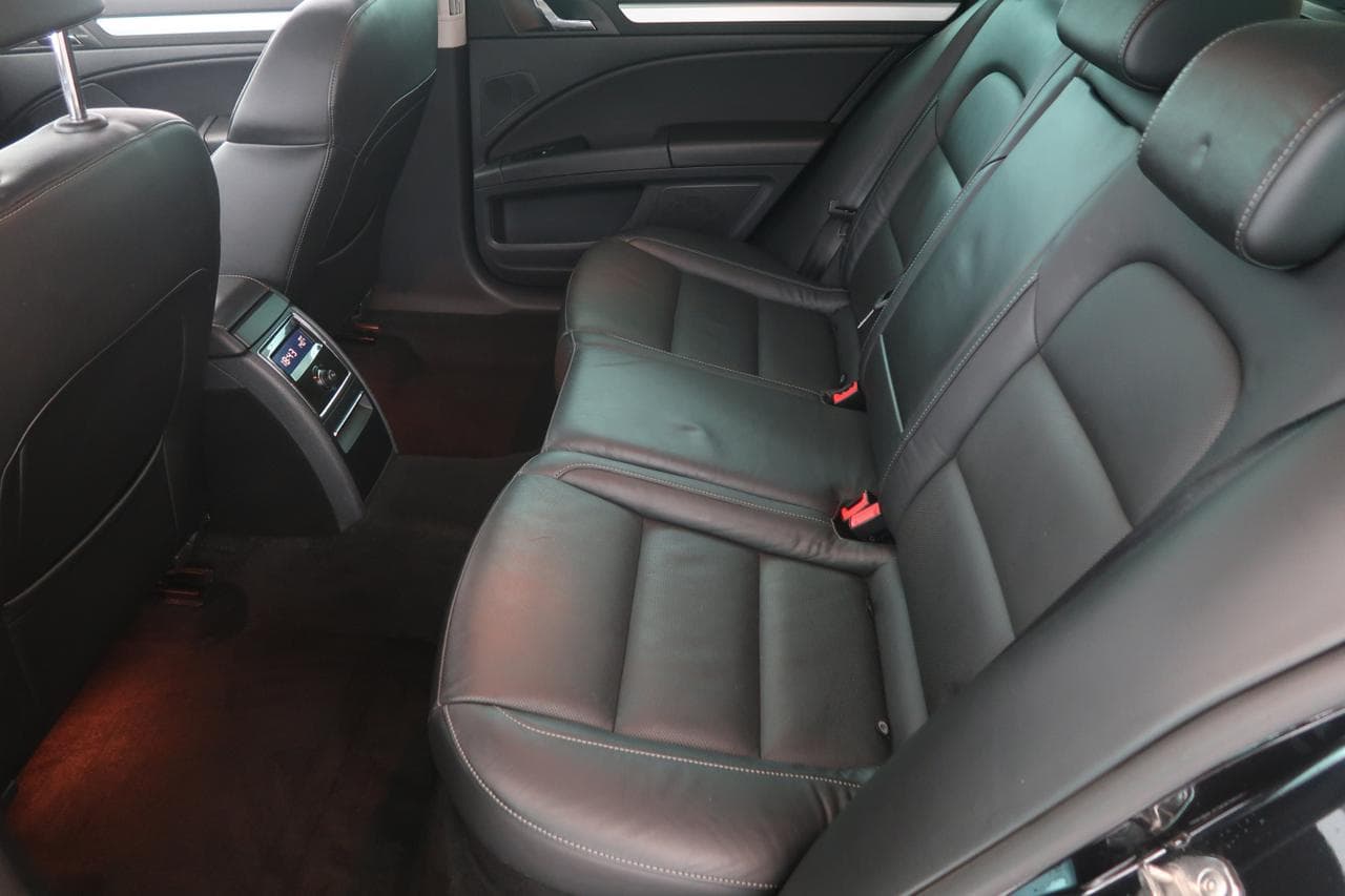 2013 Škoda SUPERB - 15