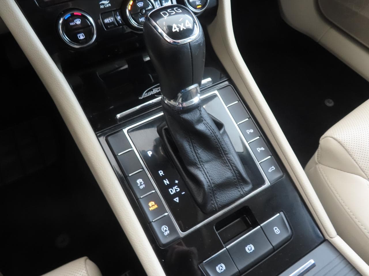 2018 Škoda SUPERB - 19