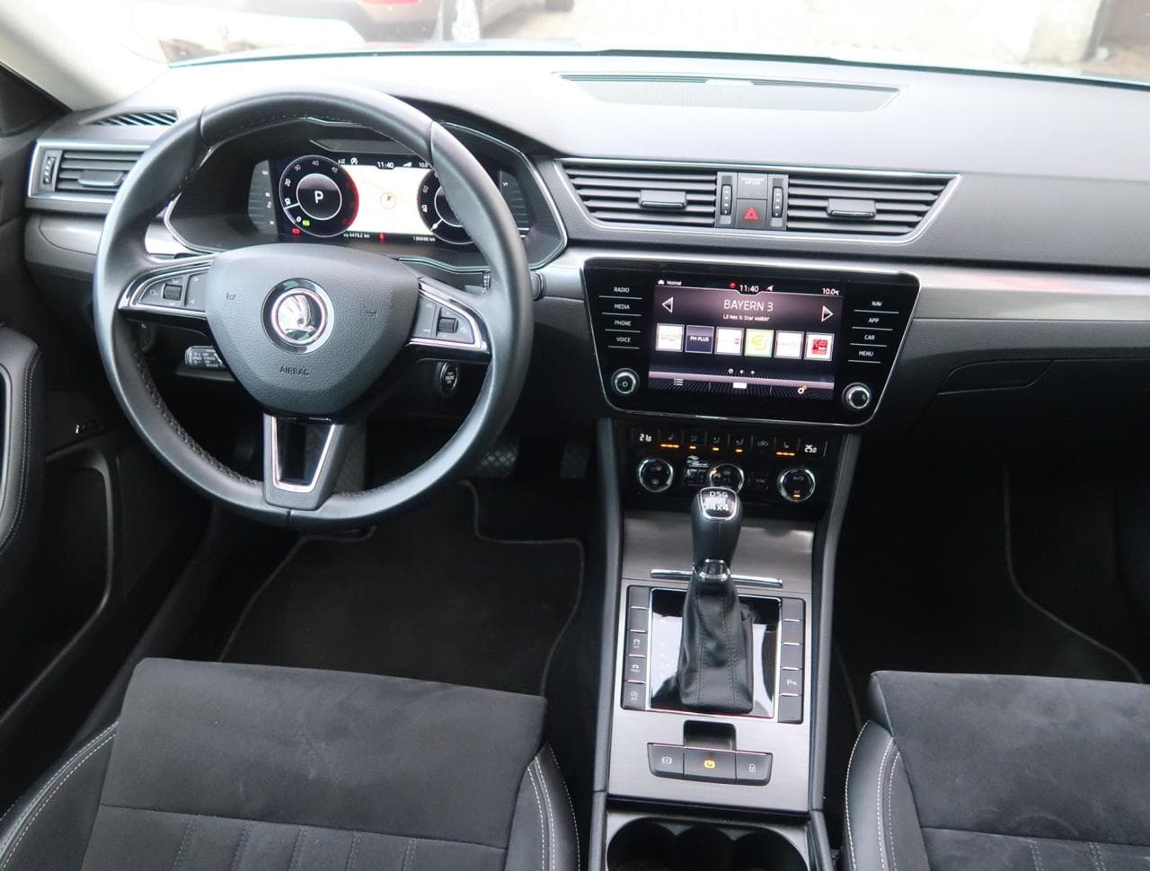 2019 Škoda SUPERB - 10