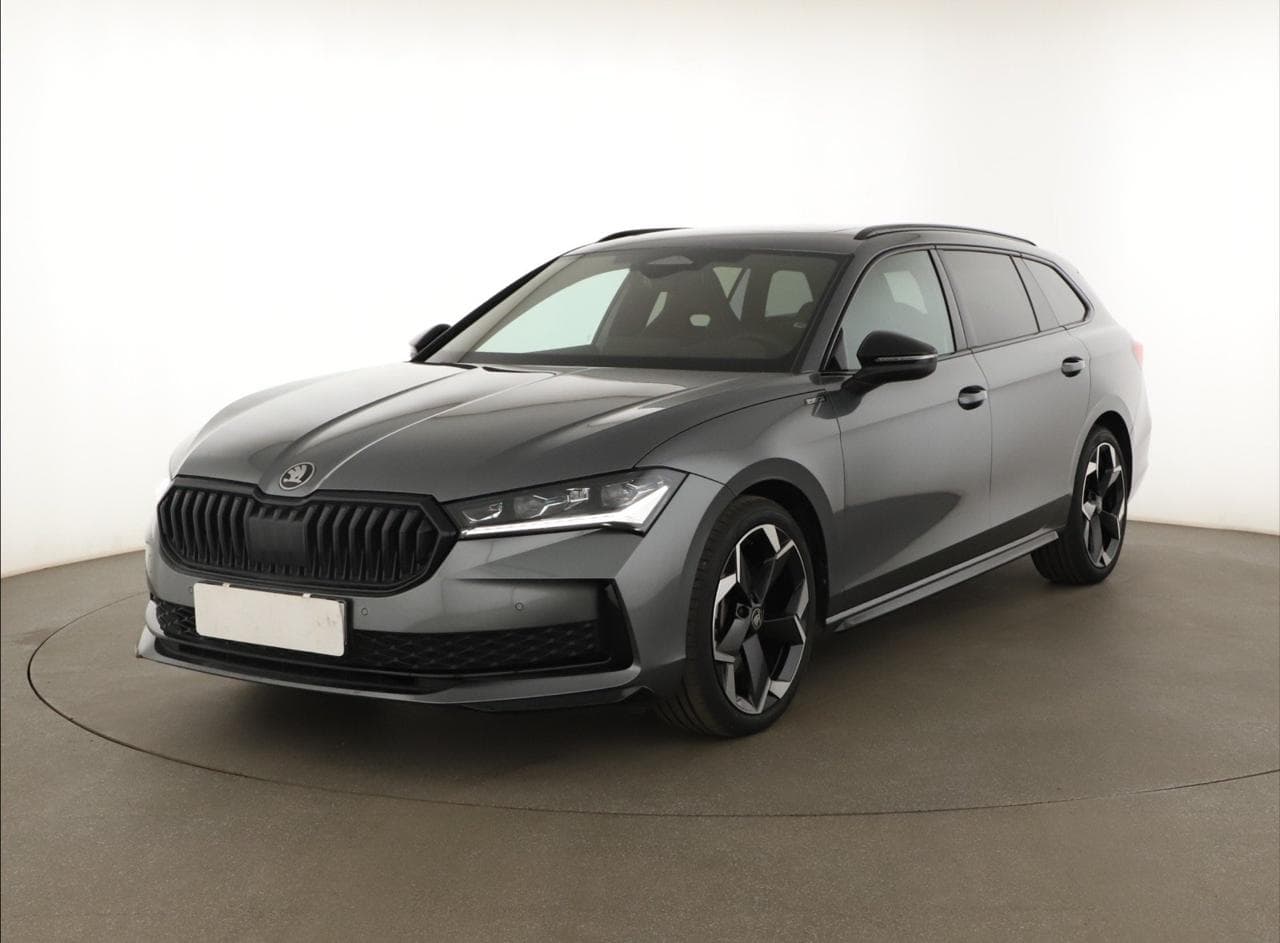 2025 Škoda SUPERB - 3
