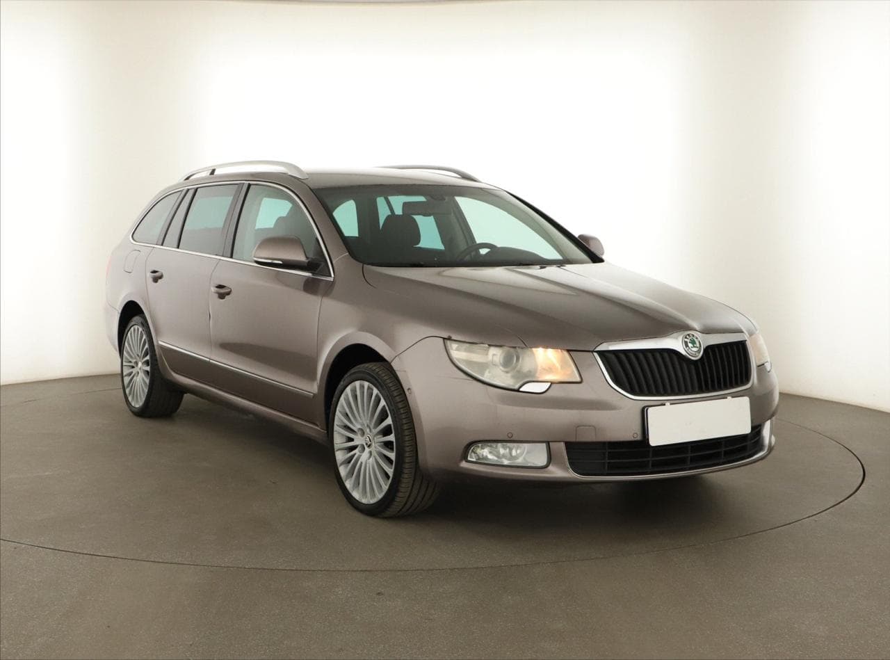 2010 Škoda SUPERB