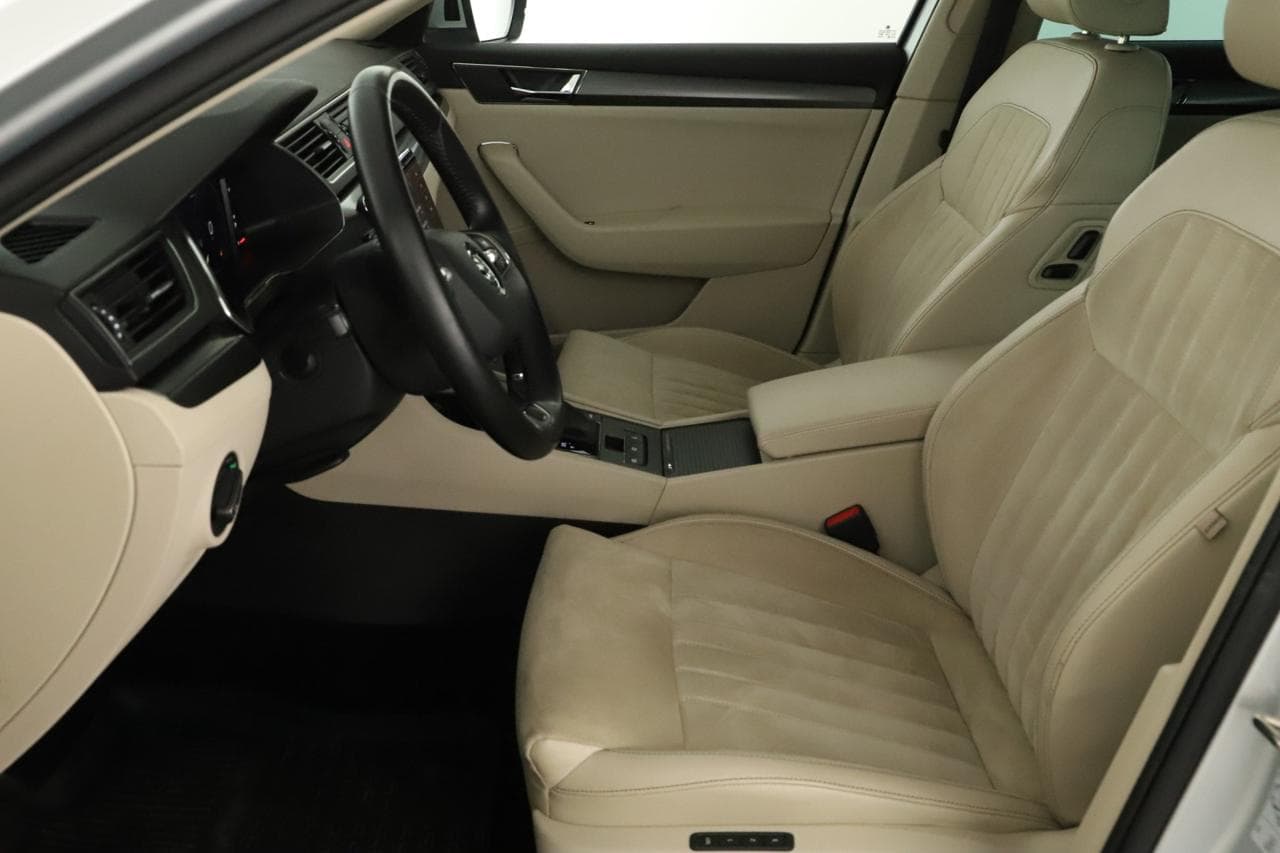 2022 Škoda SUPERB - 20