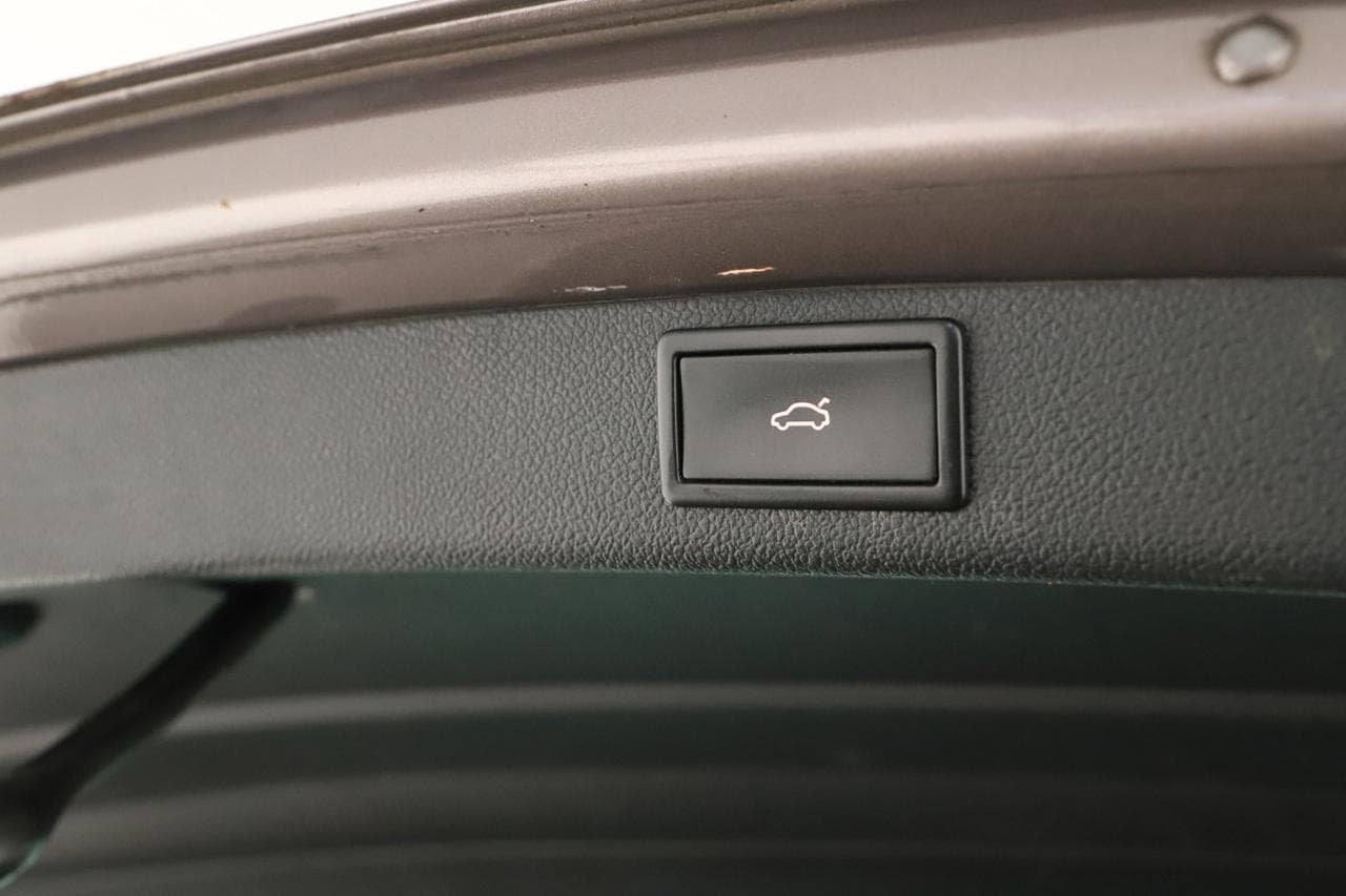 2010 Škoda SUPERB - 26