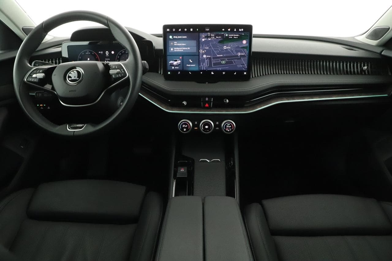 2025 Škoda SUPERB - 9